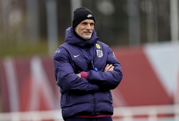 Scholes: Tuchel phải triệu h